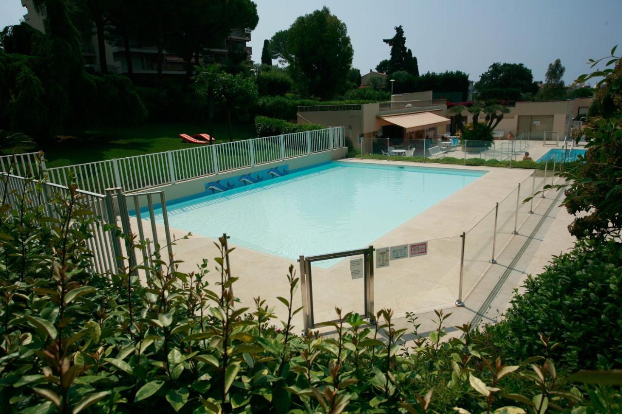 Magniolias - Residence Calme Avec Piscine, Tennis & Jardin أنتيب المظهر الخارجي الصورة